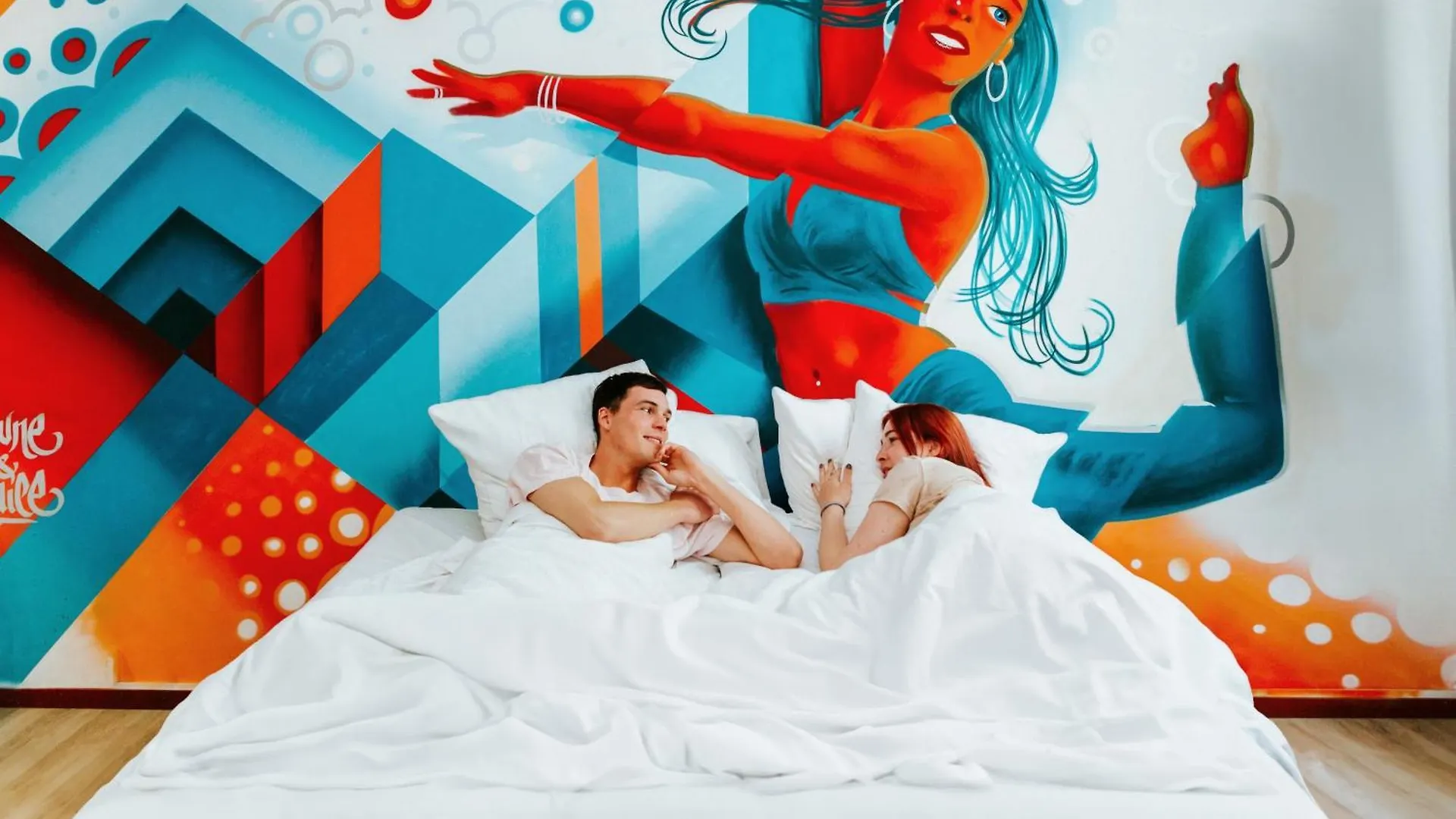 ***  Amsterdam Teleport Hotel Hollandia