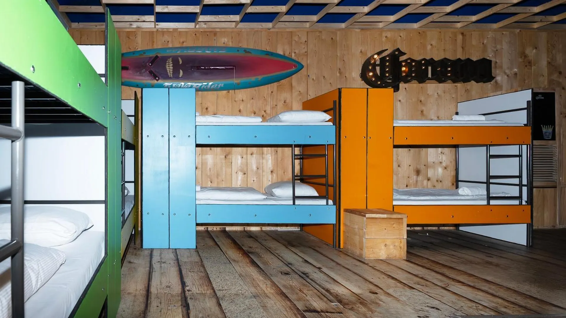 Amsterdam Teleport Hotel