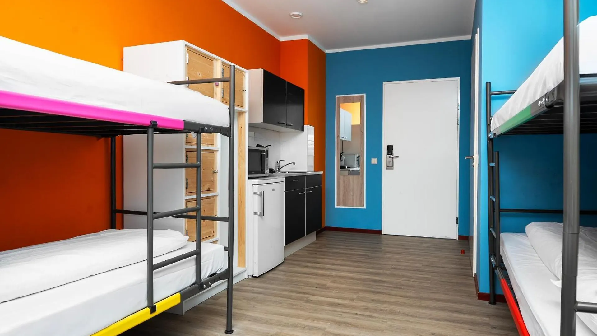 Amsterdam Teleport Hotel
