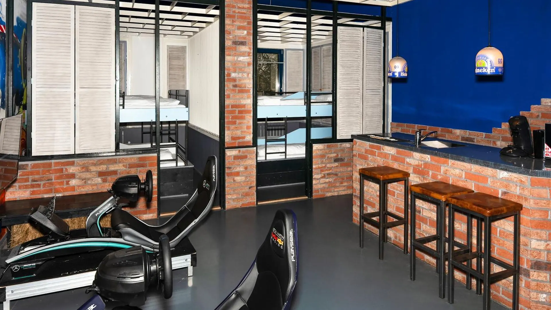 Amsterdam Teleport Hotel