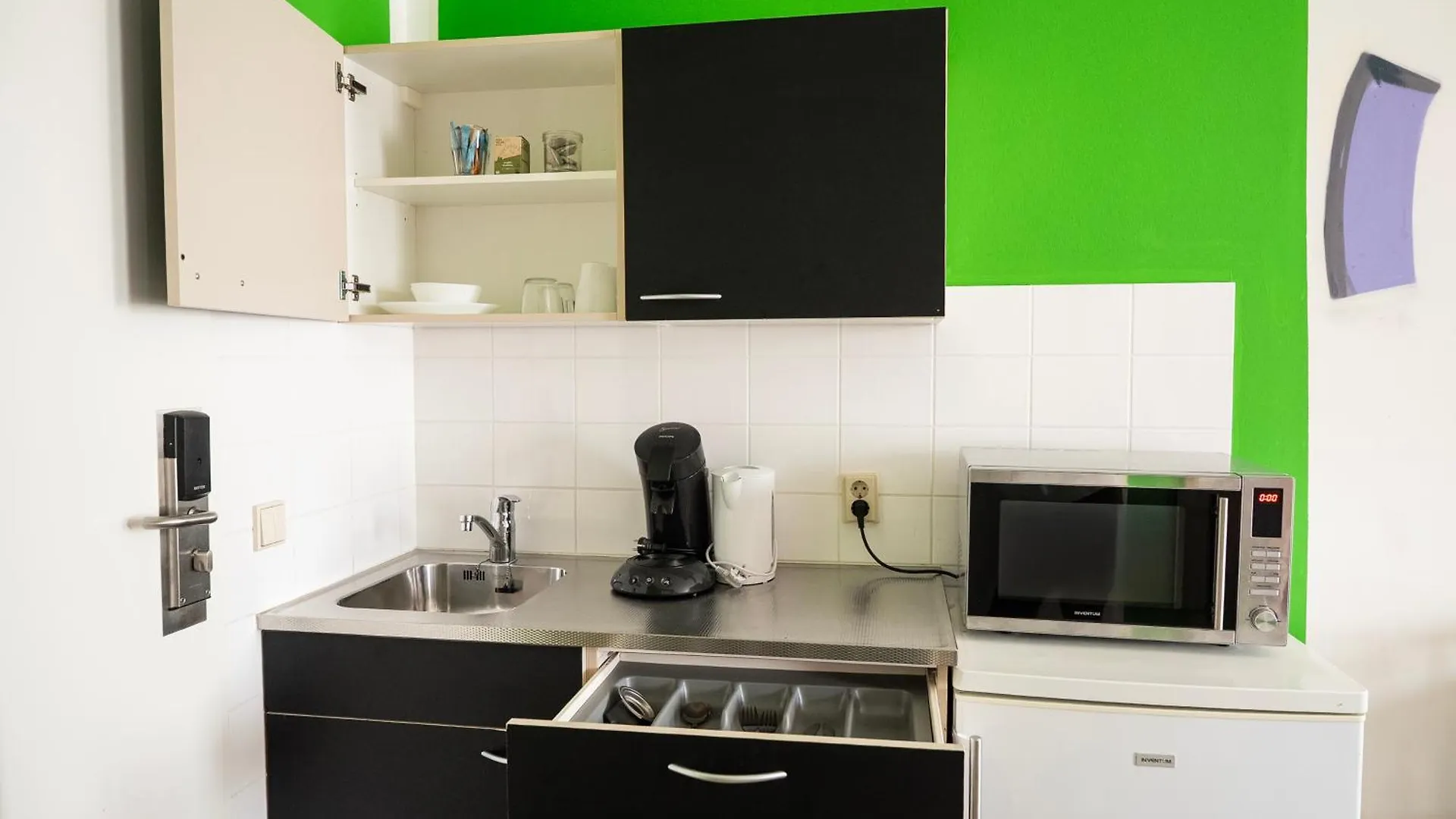 Amsterdam Teleport Hotel 3*,  Netherlands