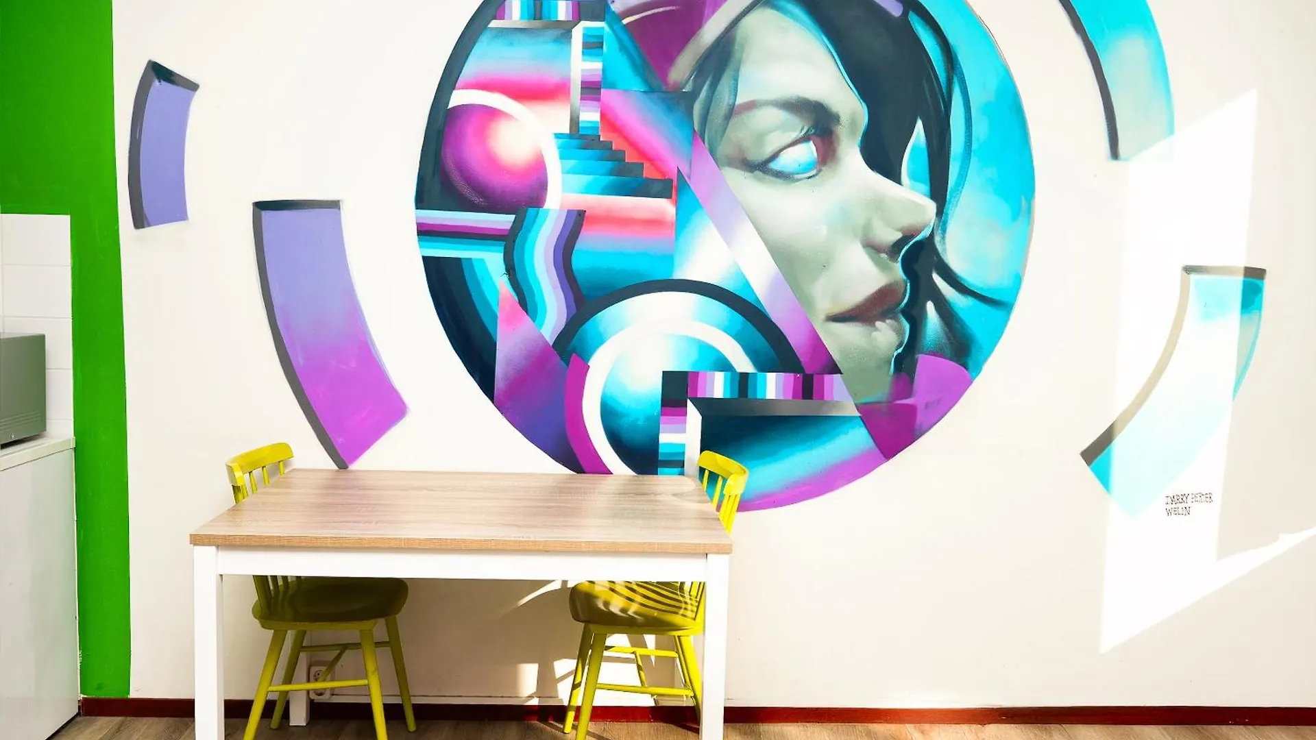 Amsterdam Teleport Hotel
